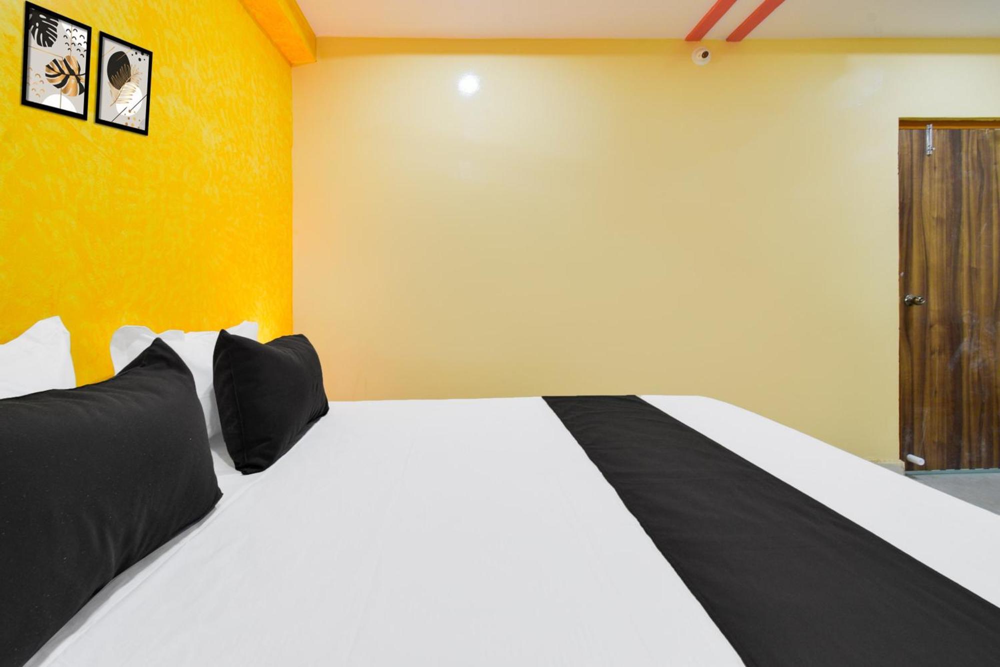 Hotel O Lucky Grand ไฮเดอราบัด ภายนอก รูปภาพ