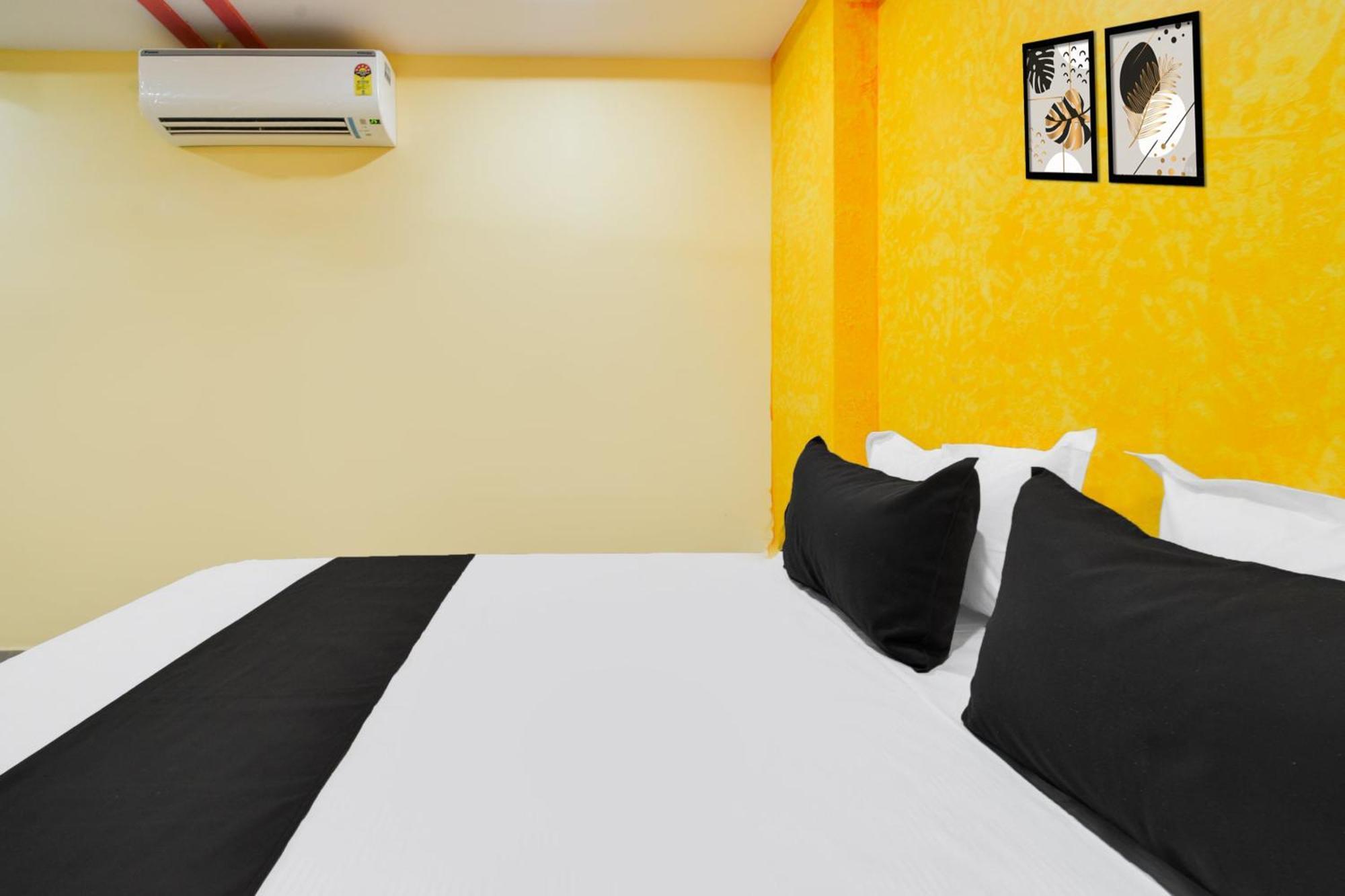 Hotel O Lucky Grand ไฮเดอราบัด ภายนอก รูปภาพ